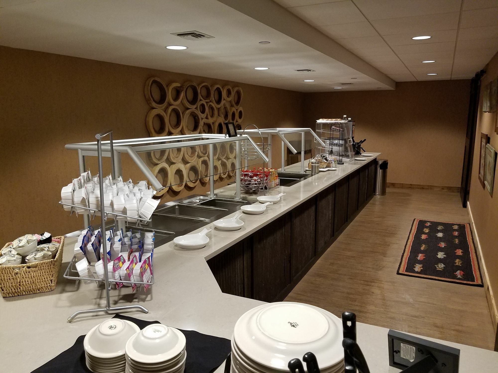 Holiday Inn Asheville East-Blue Ridge Pkwy By Ihg Екстериор снимка