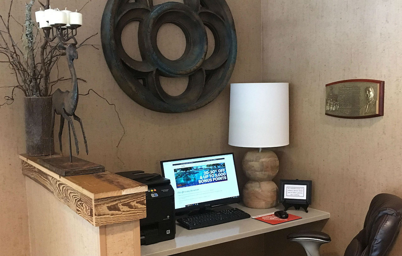 Holiday Inn Asheville East-Blue Ridge Pkwy By Ihg Екстериор снимка